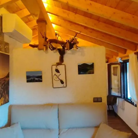 Casa Abuelo Kalinas דירה
